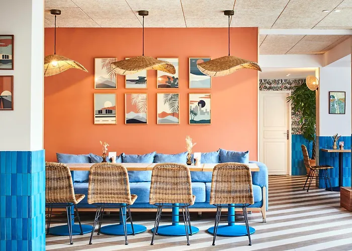 Chromatics & Restaurant Hill Club By HappycultureHotel Lyon